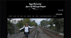 Desktop Screenshot of katebornsteinthemovie.com
